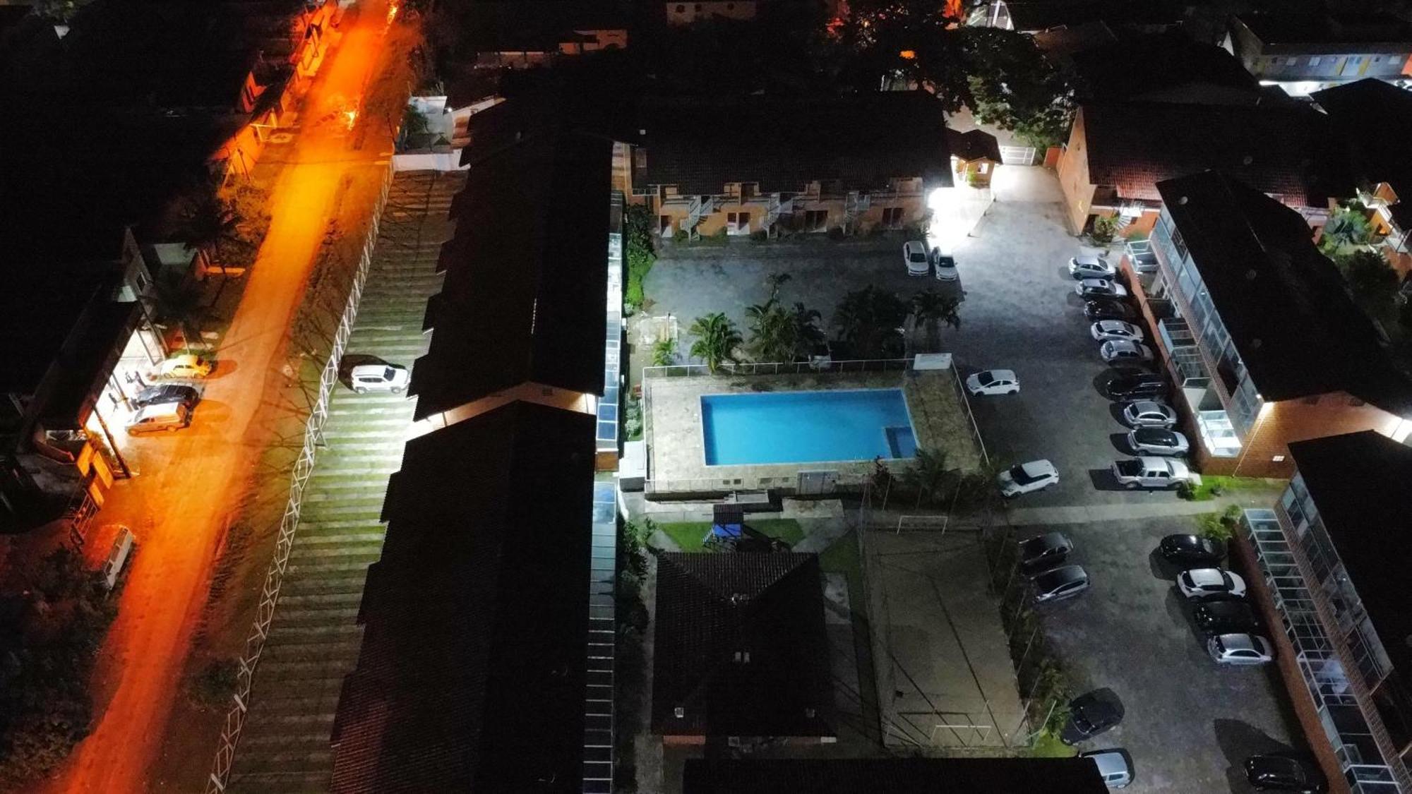Ap Em - 250 Metros Da Do Sape - Maranduba - Ii Com Piscina Apartment