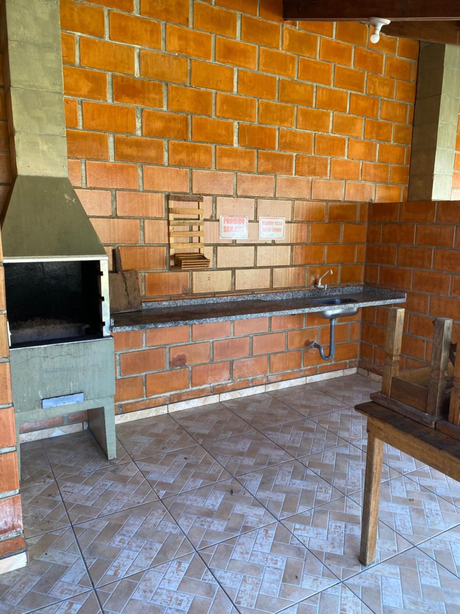 Apartment Ap Em - 250 Metros Da Do Sape - Maranduba - Ii Com Piscina *