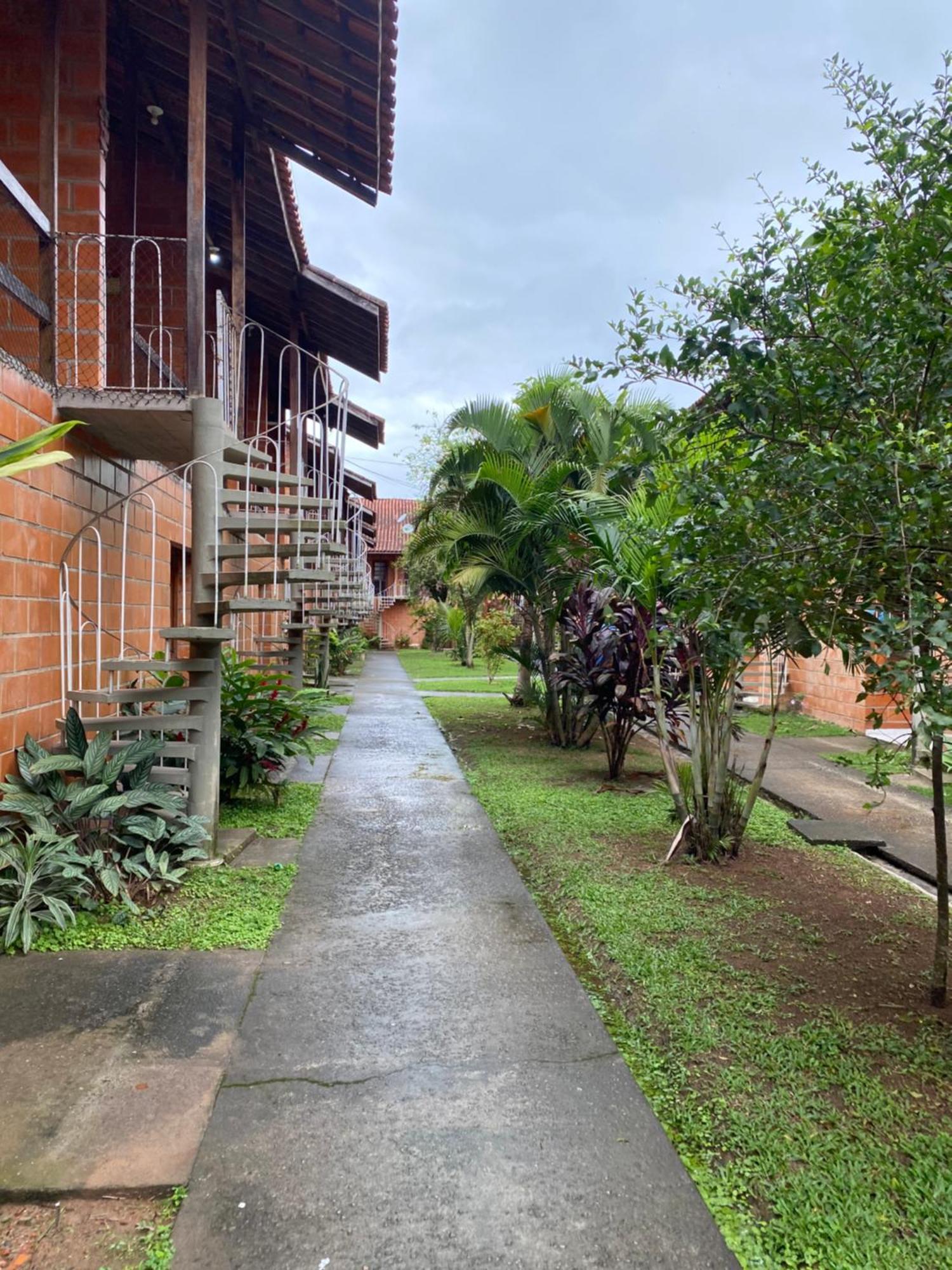 Ap Em - 250 Metros Da Do Sape - Maranduba - Ii Com Piscina Apartment *