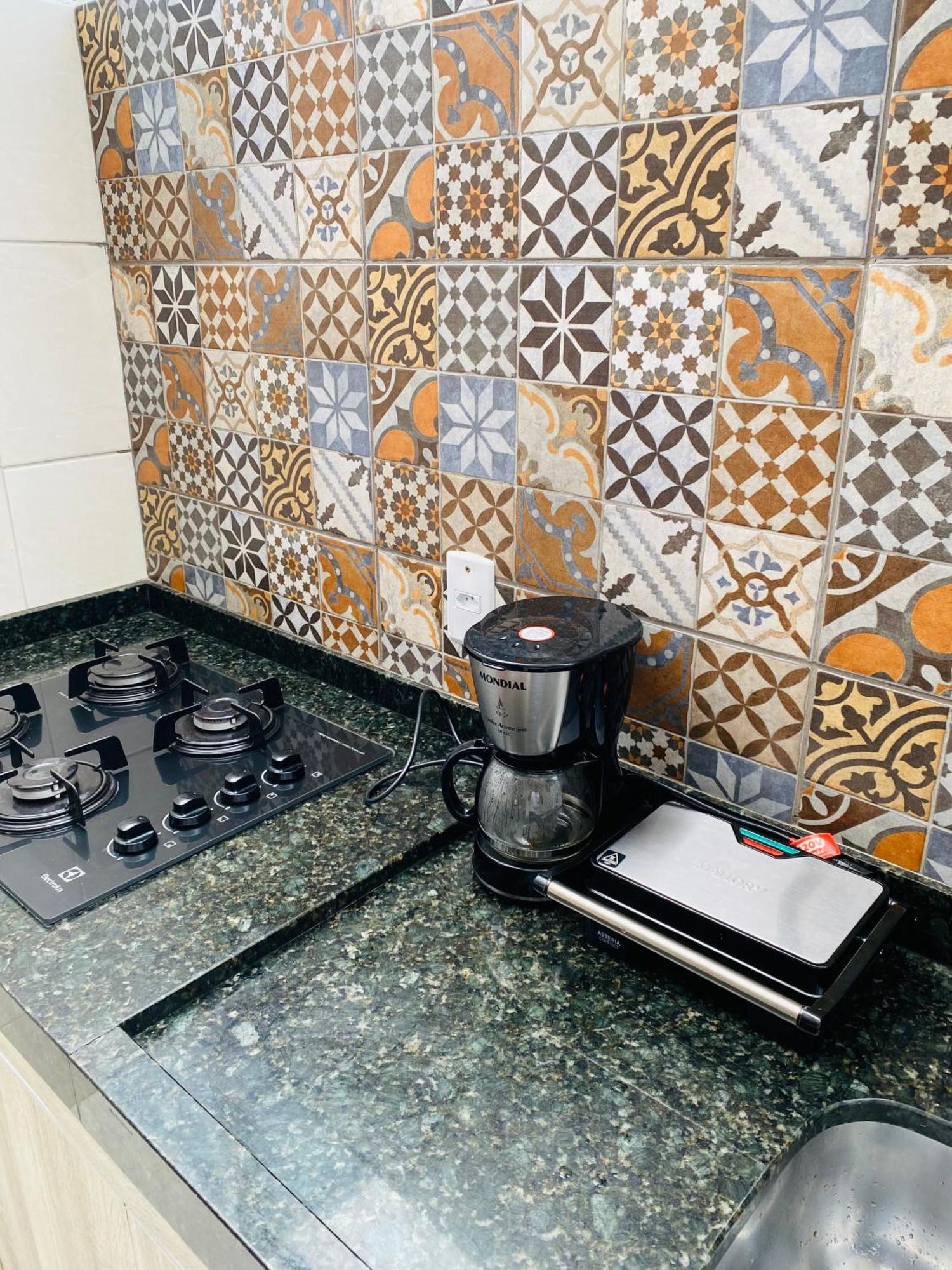 Apartamento Ap Em - 250 Metros Da Do Sape - Maranduba - Ii Com Piscina
